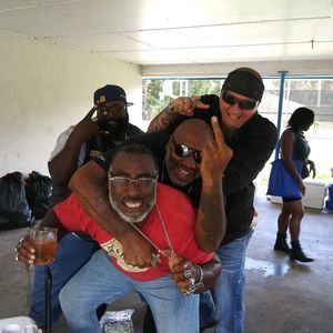 Meet your Posher, Bobby